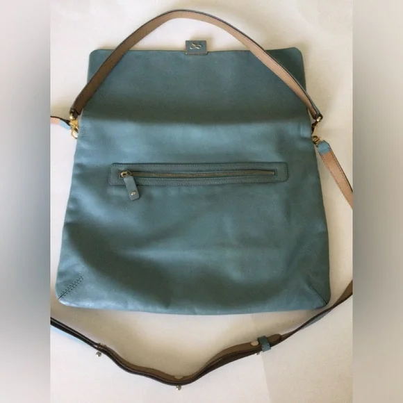 ANYA HINDMARCH Oversized Crossbody Clutch Shoulder Bag Baby Blue Leather 3way